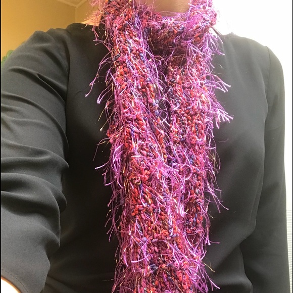 Purple scarf - Picture 4 of 4